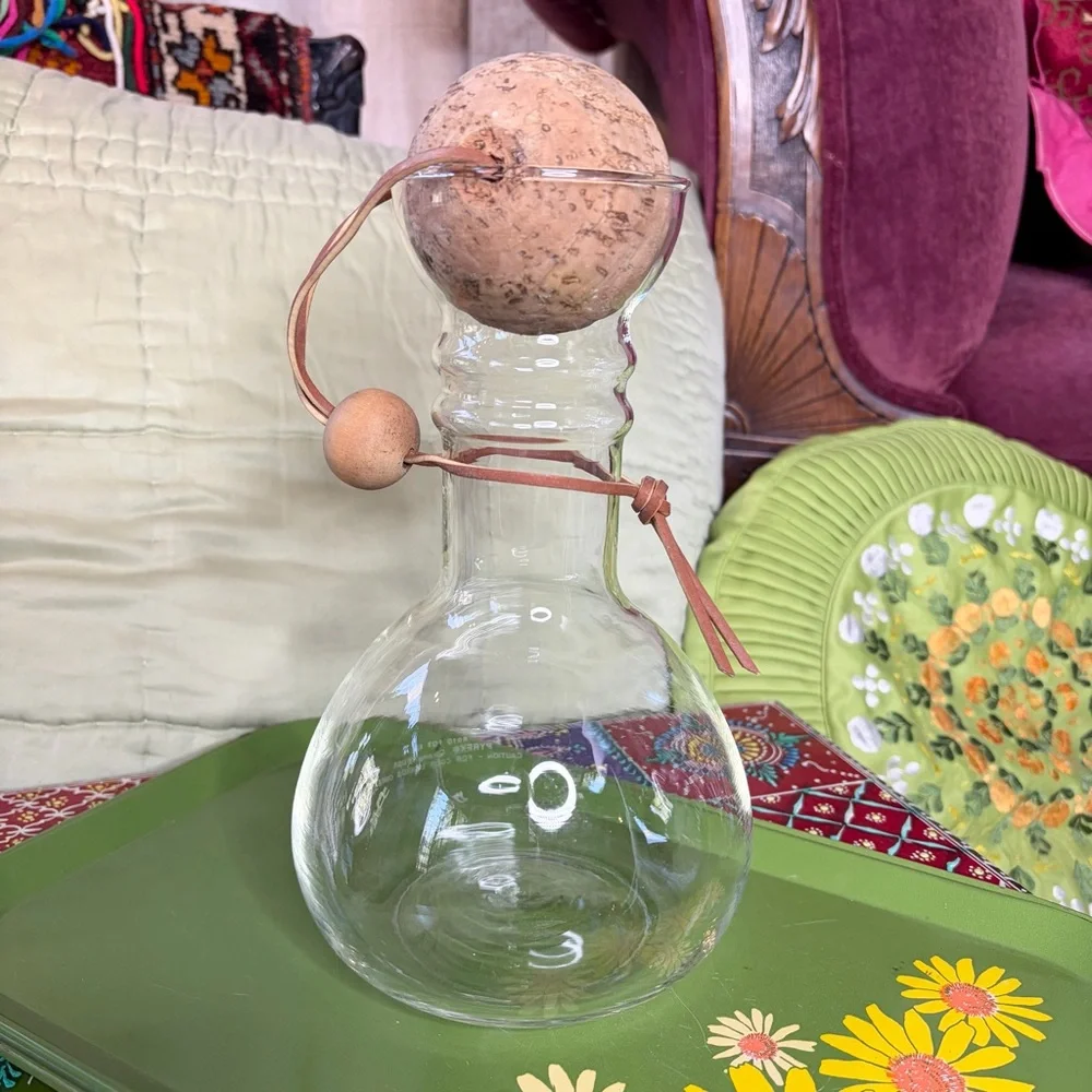 Pyrex Decanter With Cork